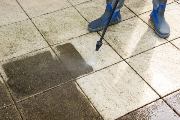 Outdoor Concrete Cleaning in Dawsonville